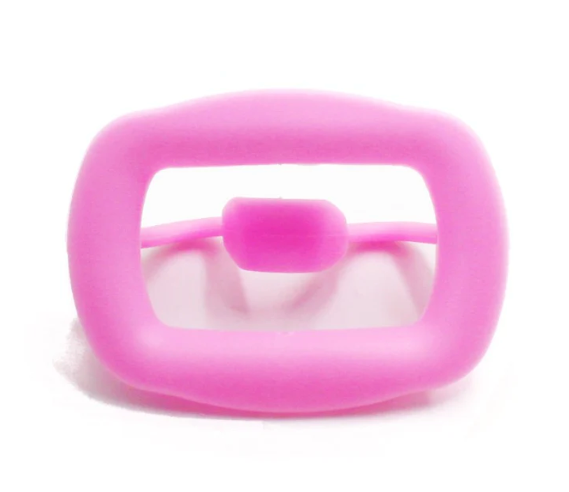 Reusable Cheek Retractor